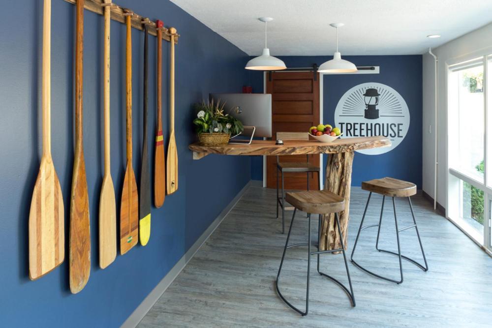Treehouse Lodge Woods Hole Zewnętrze zdjęcie