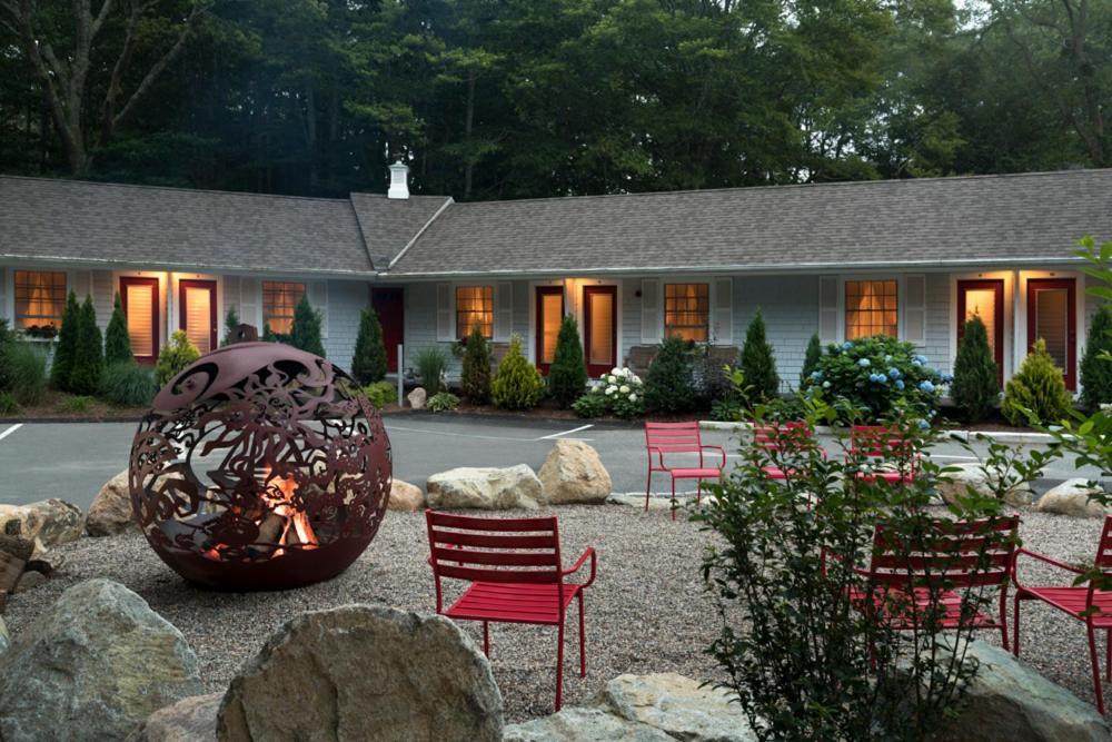 Treehouse Lodge Woods Hole Zewnętrze zdjęcie
